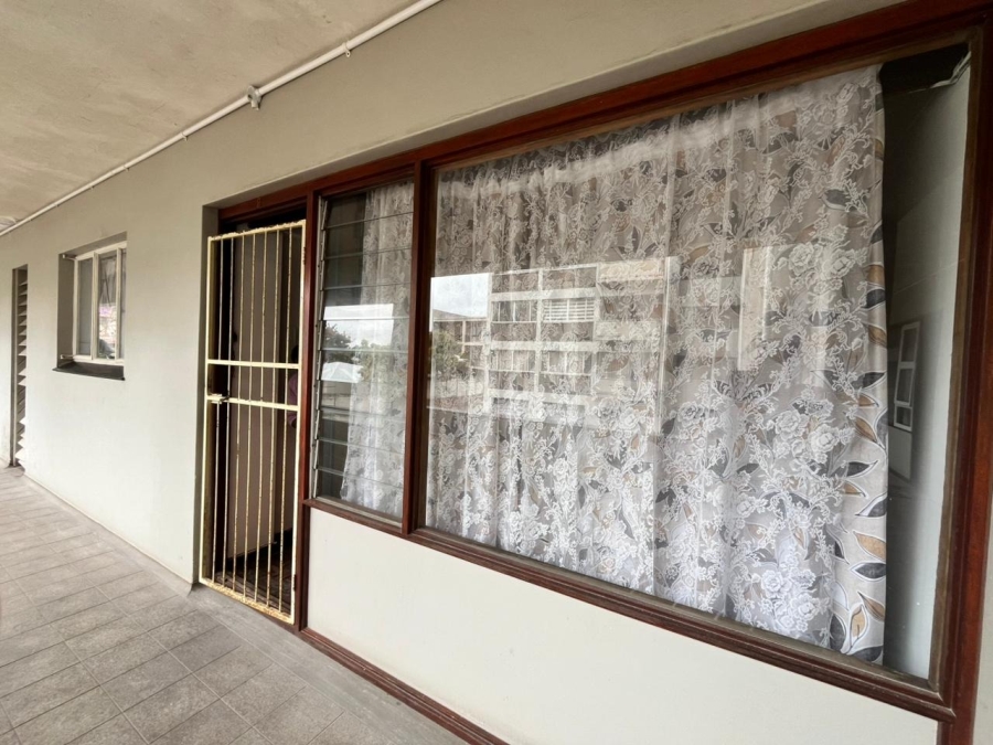 2 Bedroom Property for Sale in Southernwood Eastern Cape